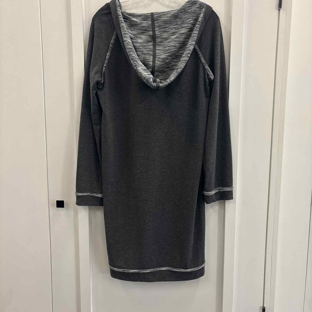 Max Studio Size M Gray Dress