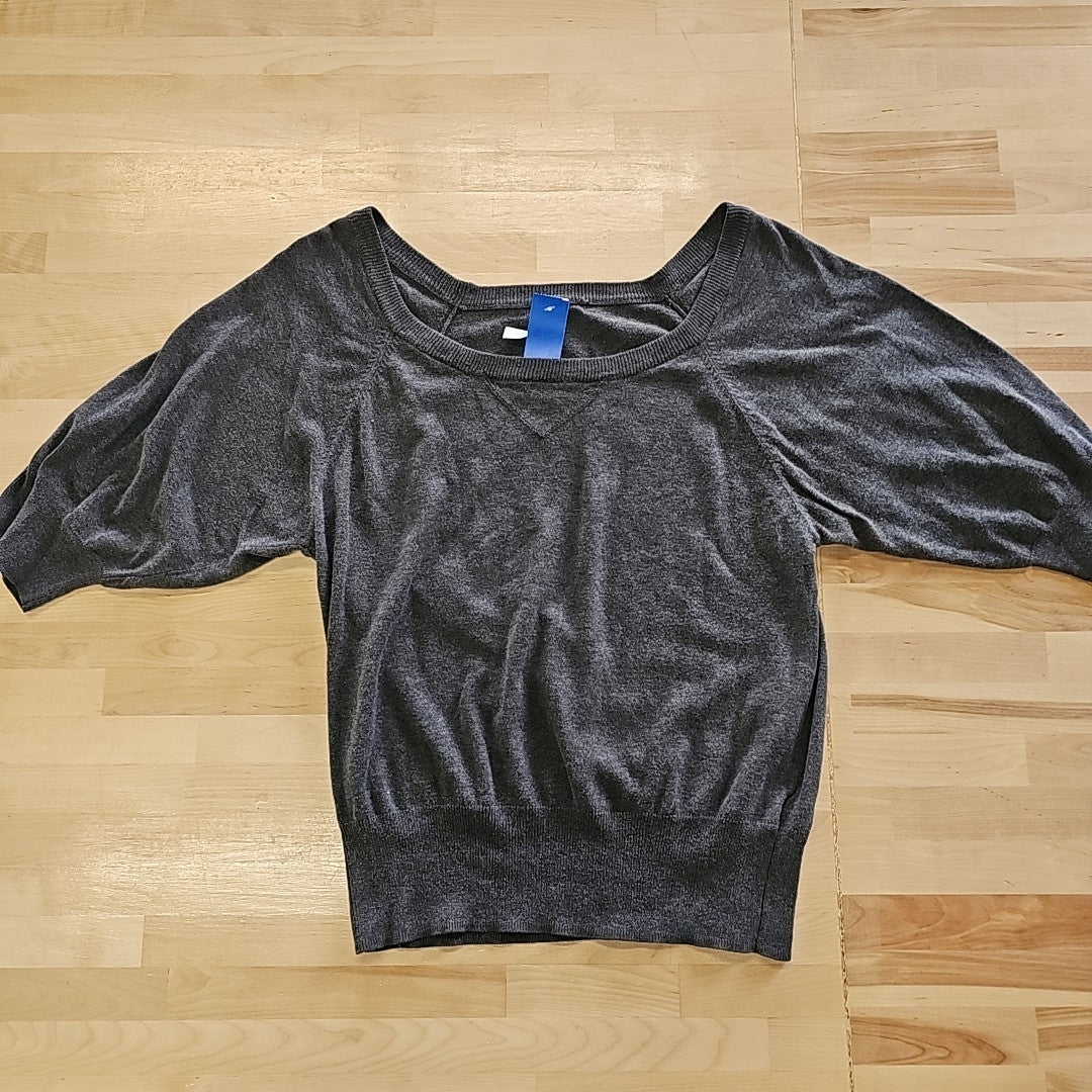 Absolutely Size M Gray Long Sleeve