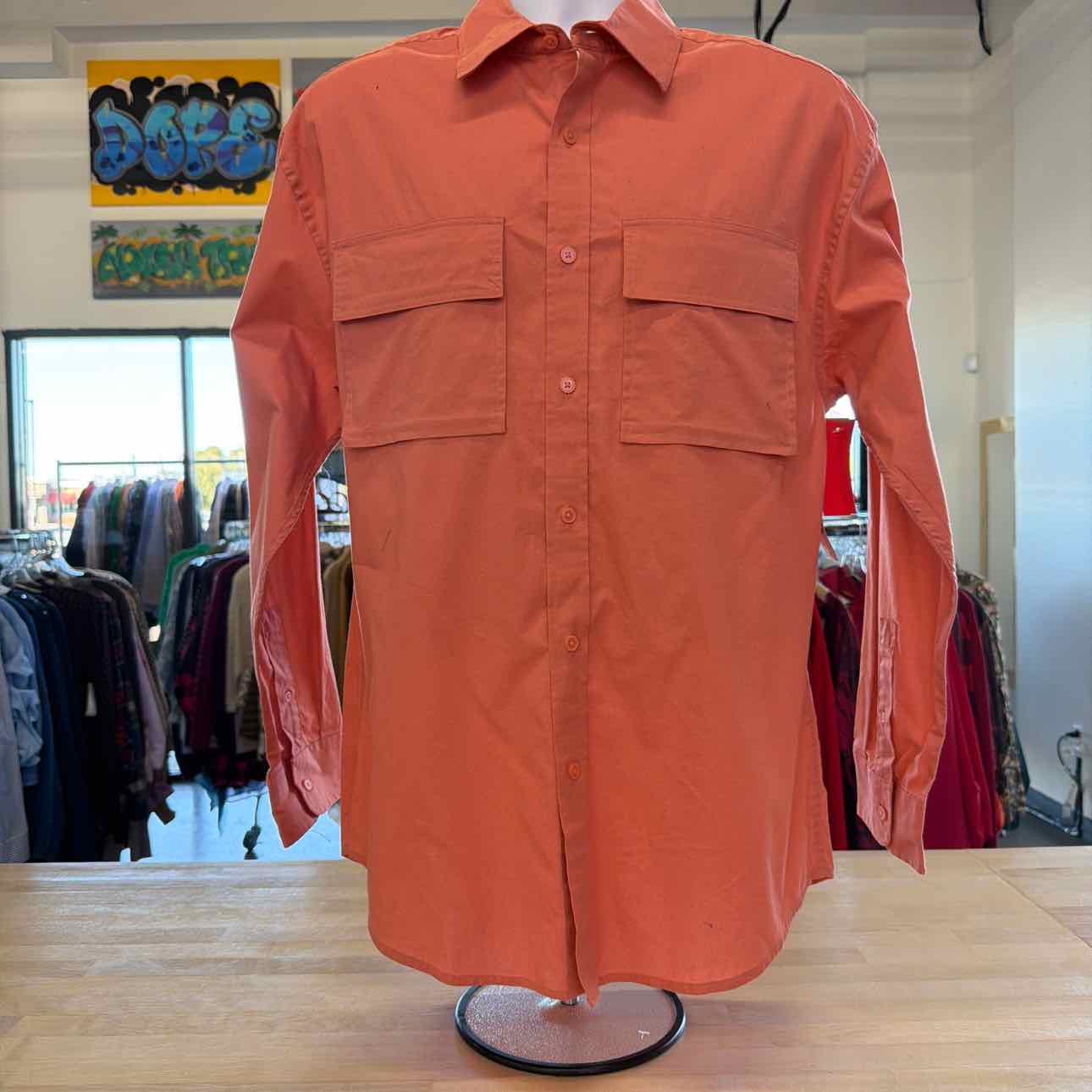 Mode of One Men's Long-Sleeve Button-Front Utility Shirt - Sunbaked Clay