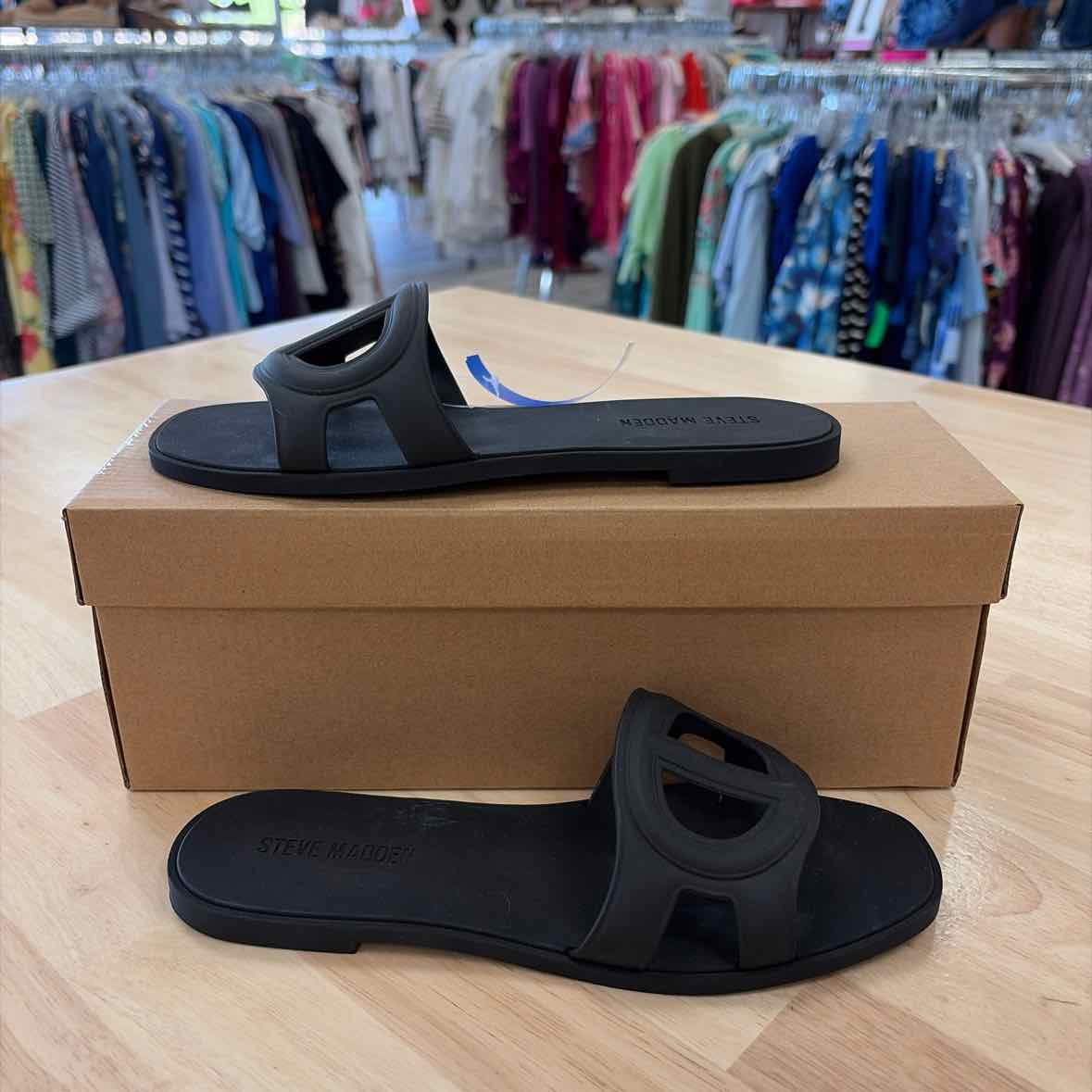 Steve Madden Jellie Black Size 7 Black Sandals
