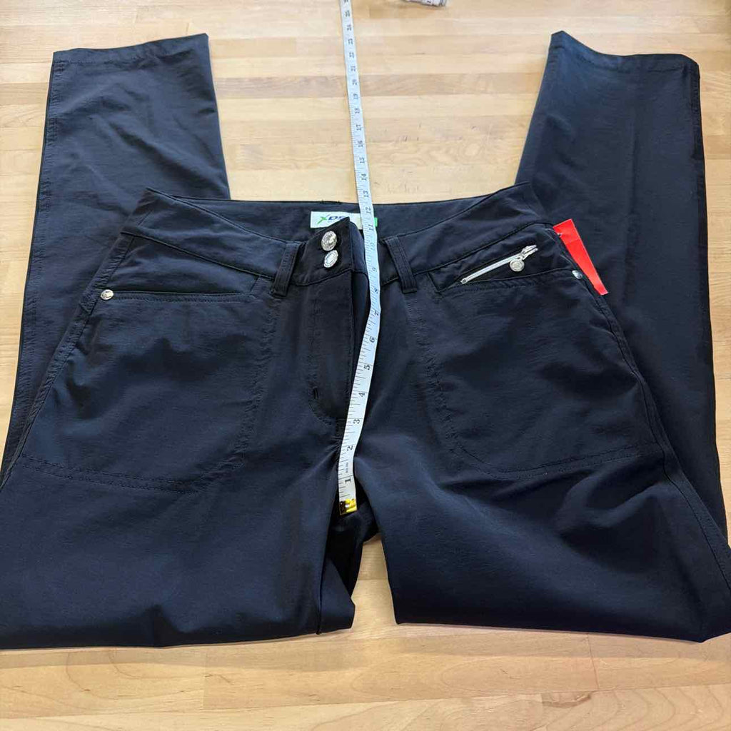 Daily Sports Size 8 Black Preloved Athletic Pants