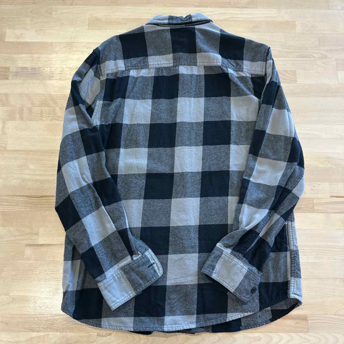 Urban Pipeline Size M Gray MENS Button Down Shirt