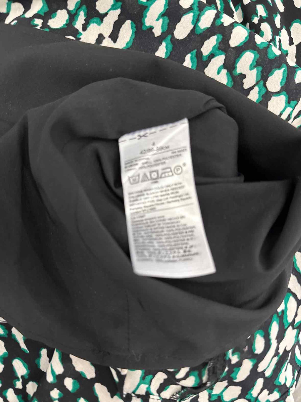 Banana Republic Size 4 Black/Green Preloved Dress