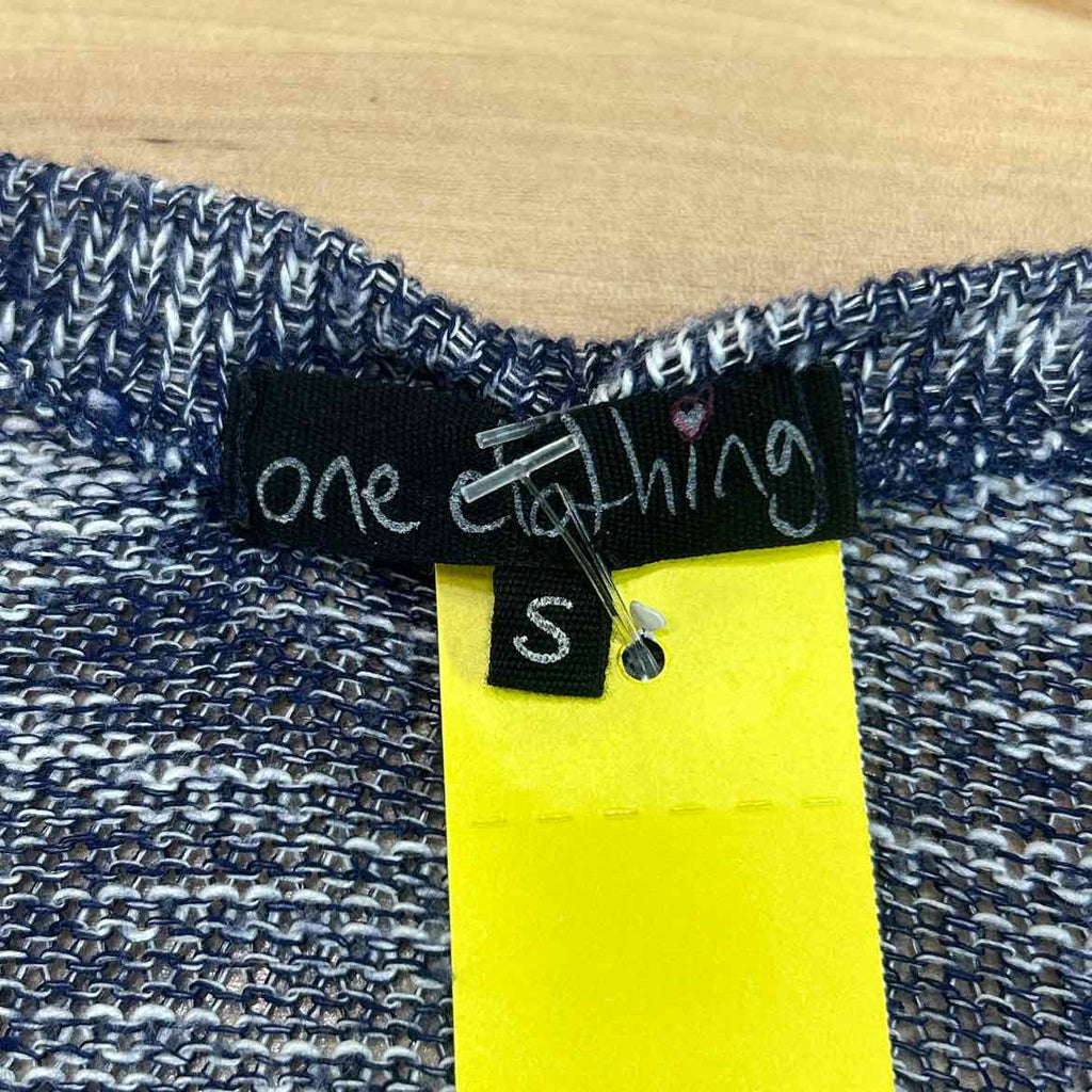 One Clothiing Size S Blue Preloved Longsleeve
