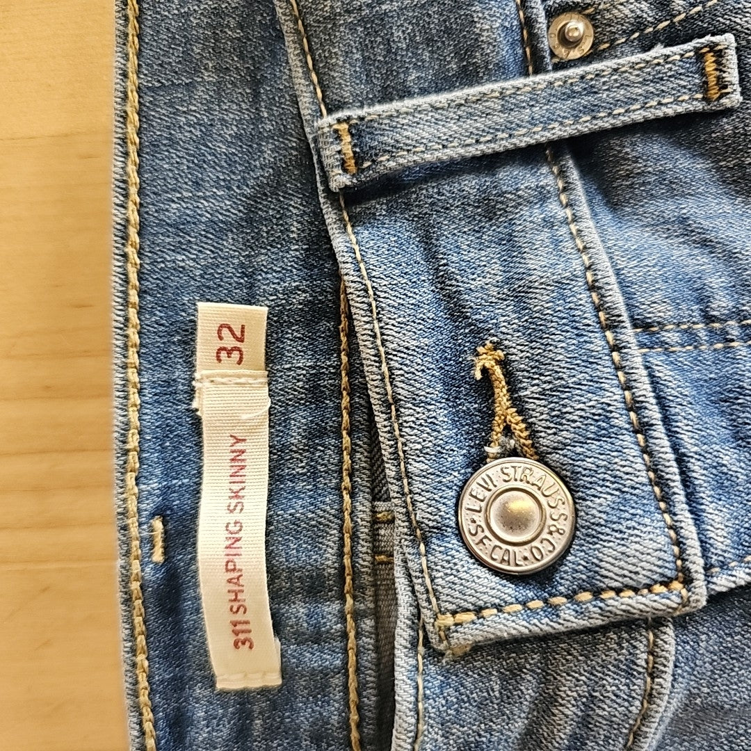 Levi's 311 Shaping Skinny Women's Jeans