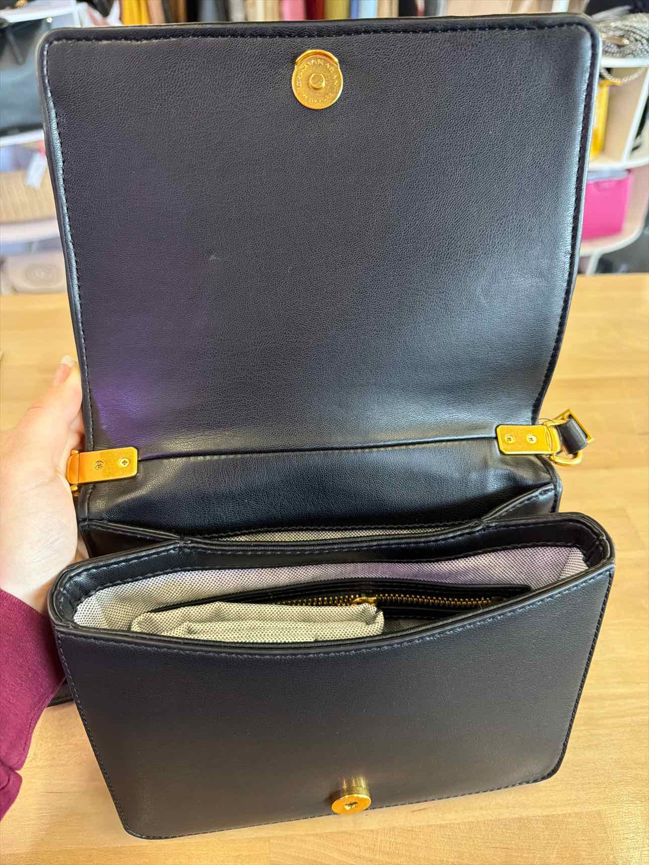 Donna Karan New York Jericho Flap Shoulder with Sculpted Hardware - Black/Gold