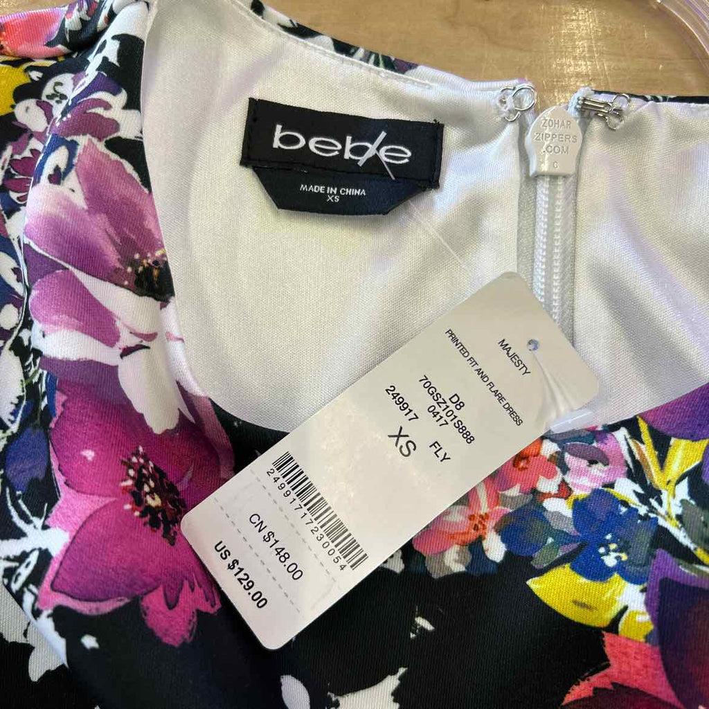 Bebe Size XS White New Dress