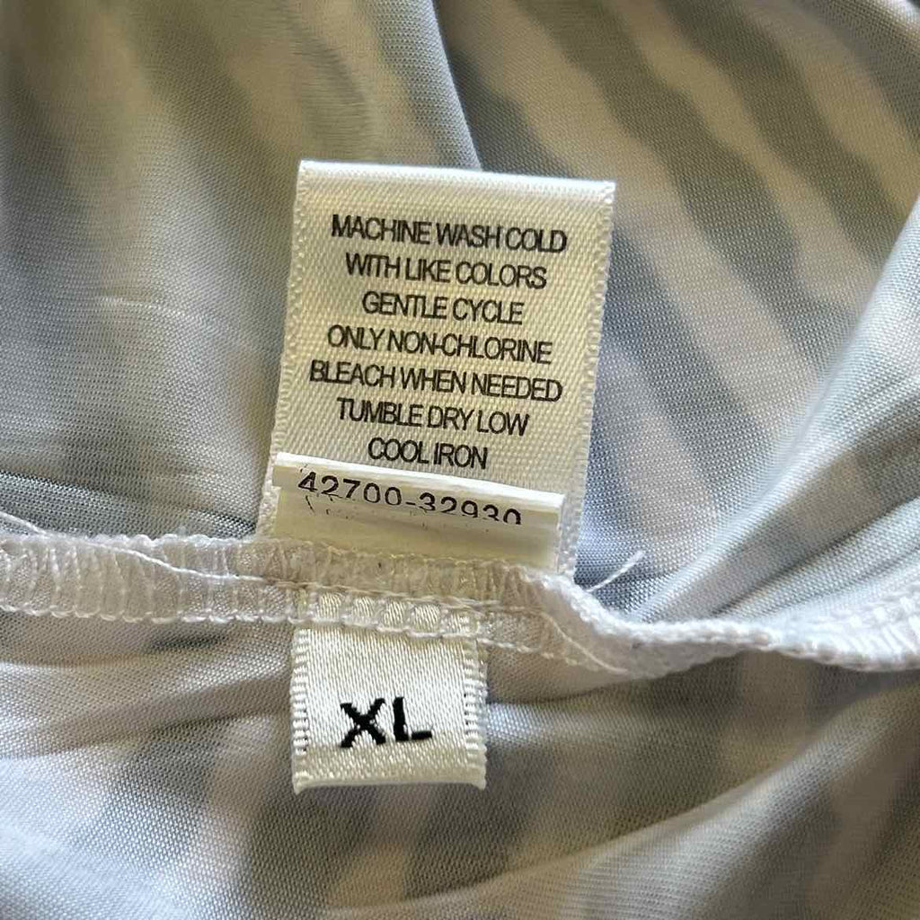 one world Size XL Multi-Color Preloved Tank