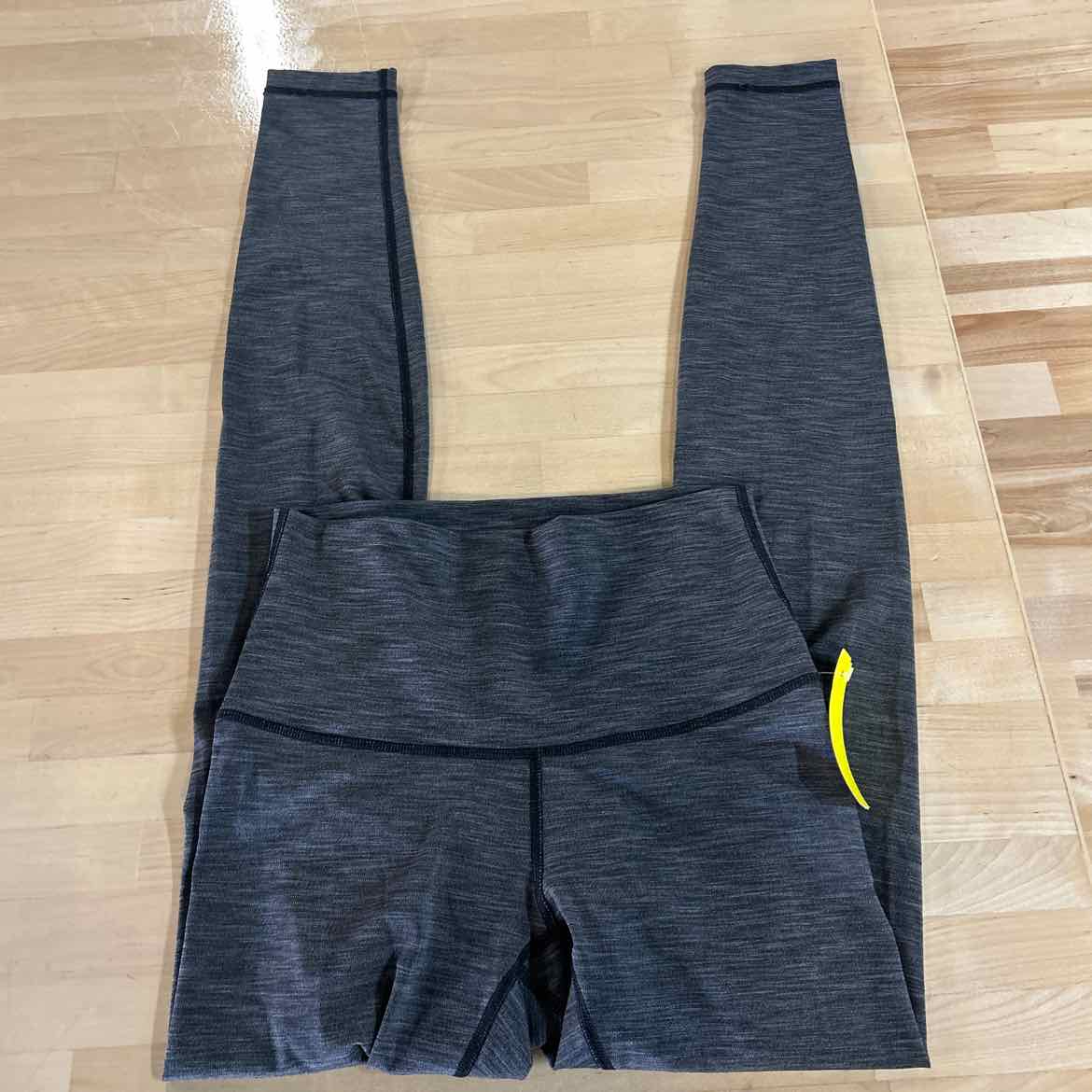 LuluLemon Size 6 Gray Preloved athletic leggings