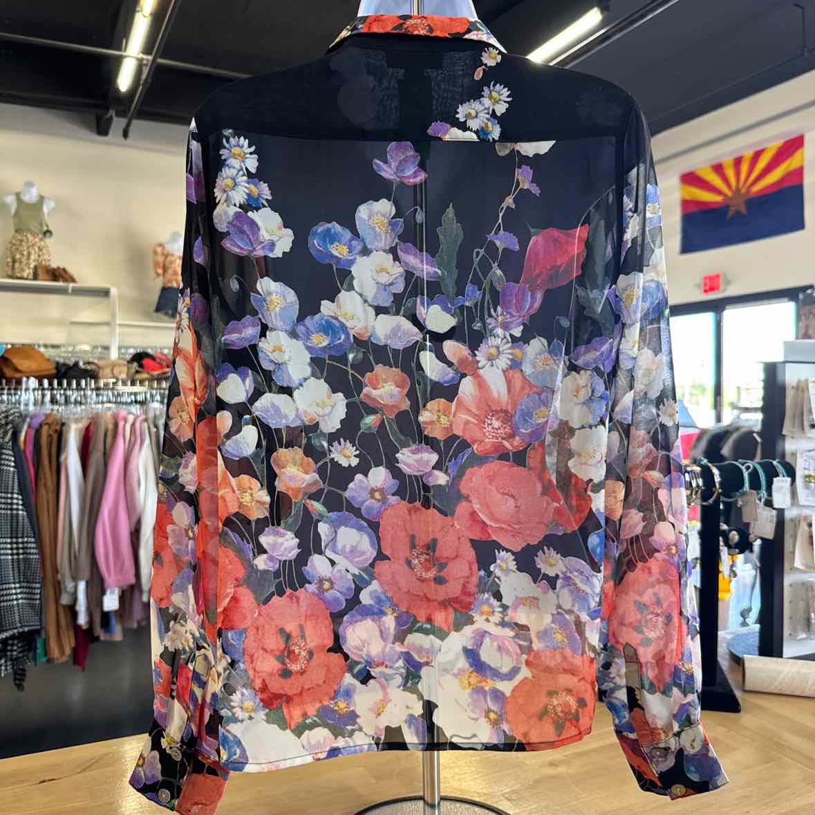 Covet Size SP Multi-Color Button Down Shirt