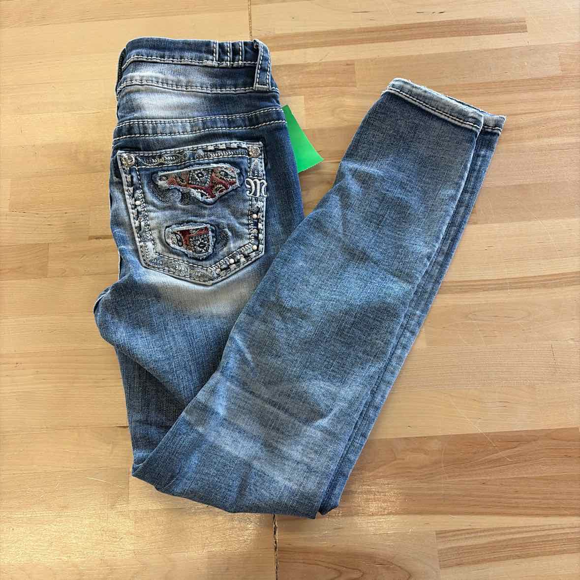 Miss Me Size 24 Blue Denim Preloved Jeans