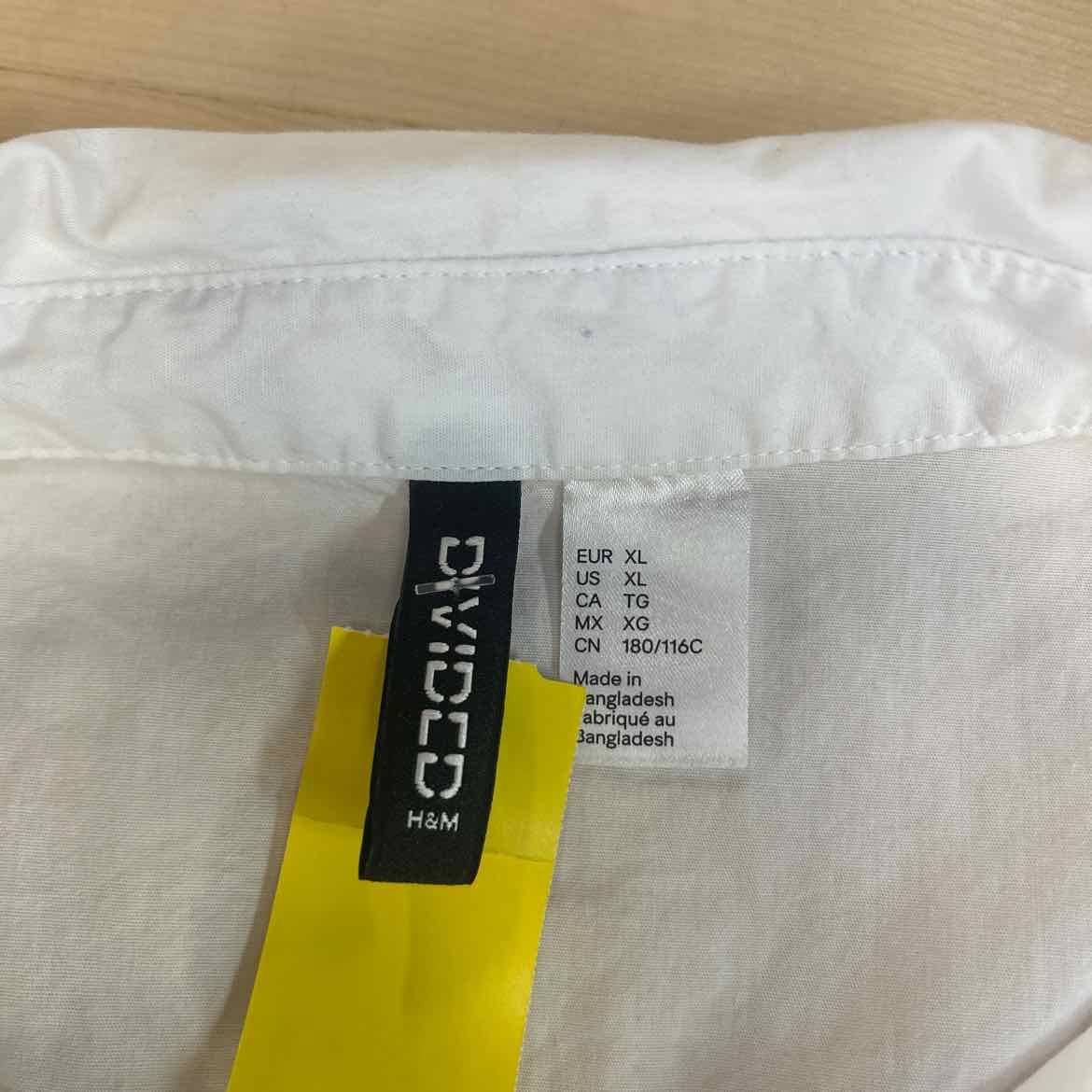 Divided Size X White Preloved Button Down LS