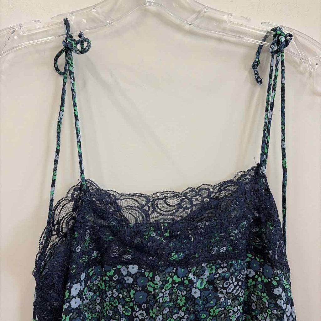 Arie Size M Blue & Green New Dress