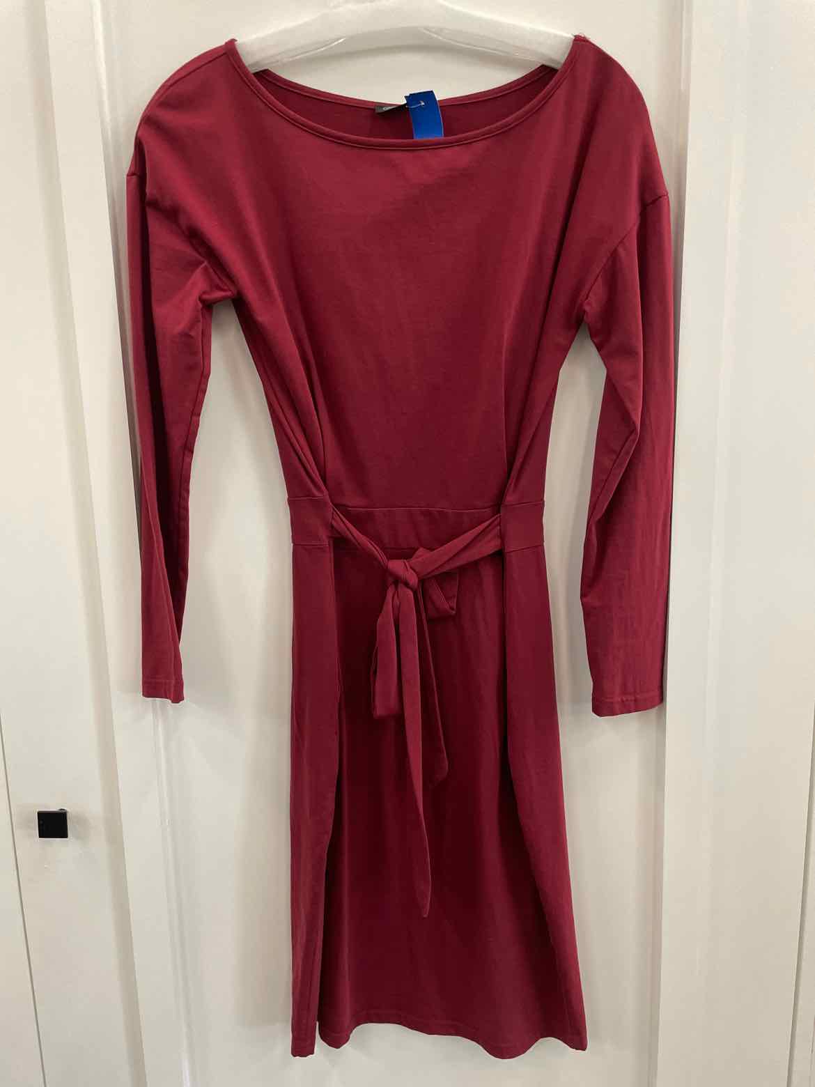 Pretty Garden Size S Red Dress