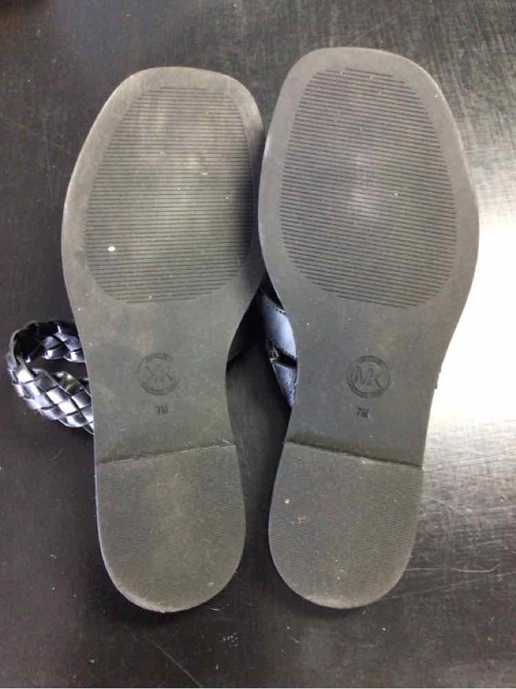 Michael Kors Shoe Size 7 Black Sandals