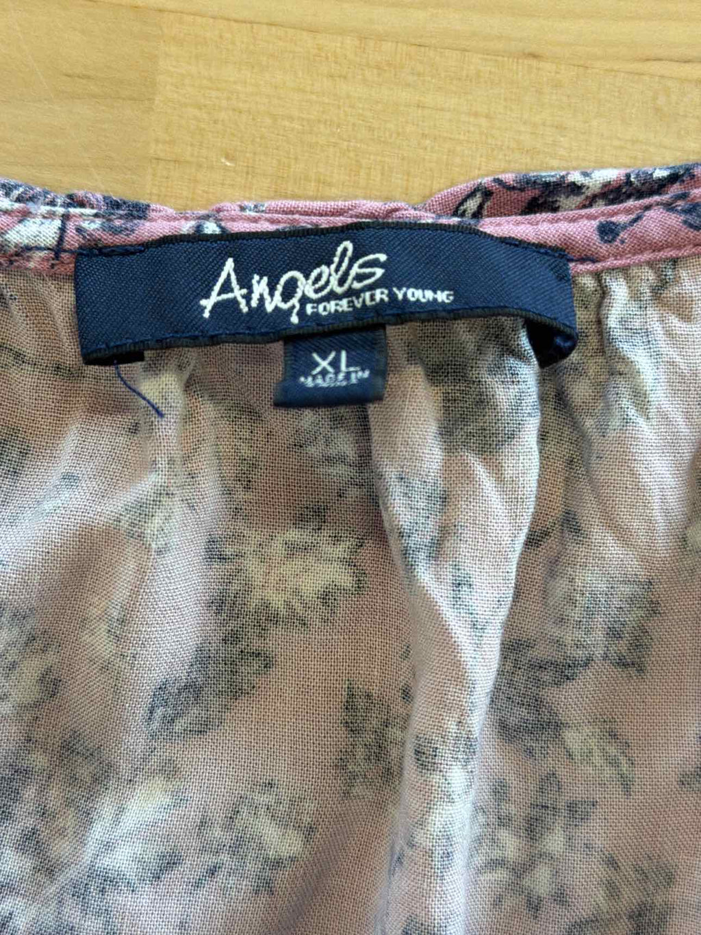 Angels Forever Young Size XL Purple Blouse