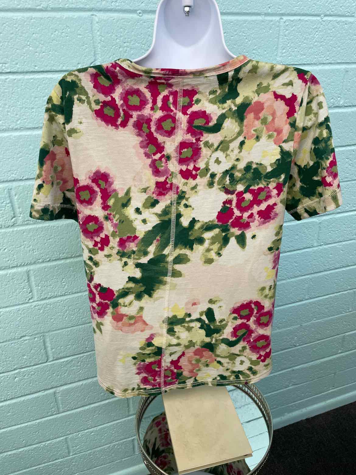 Westbound Size S Beige pink green T-shirt