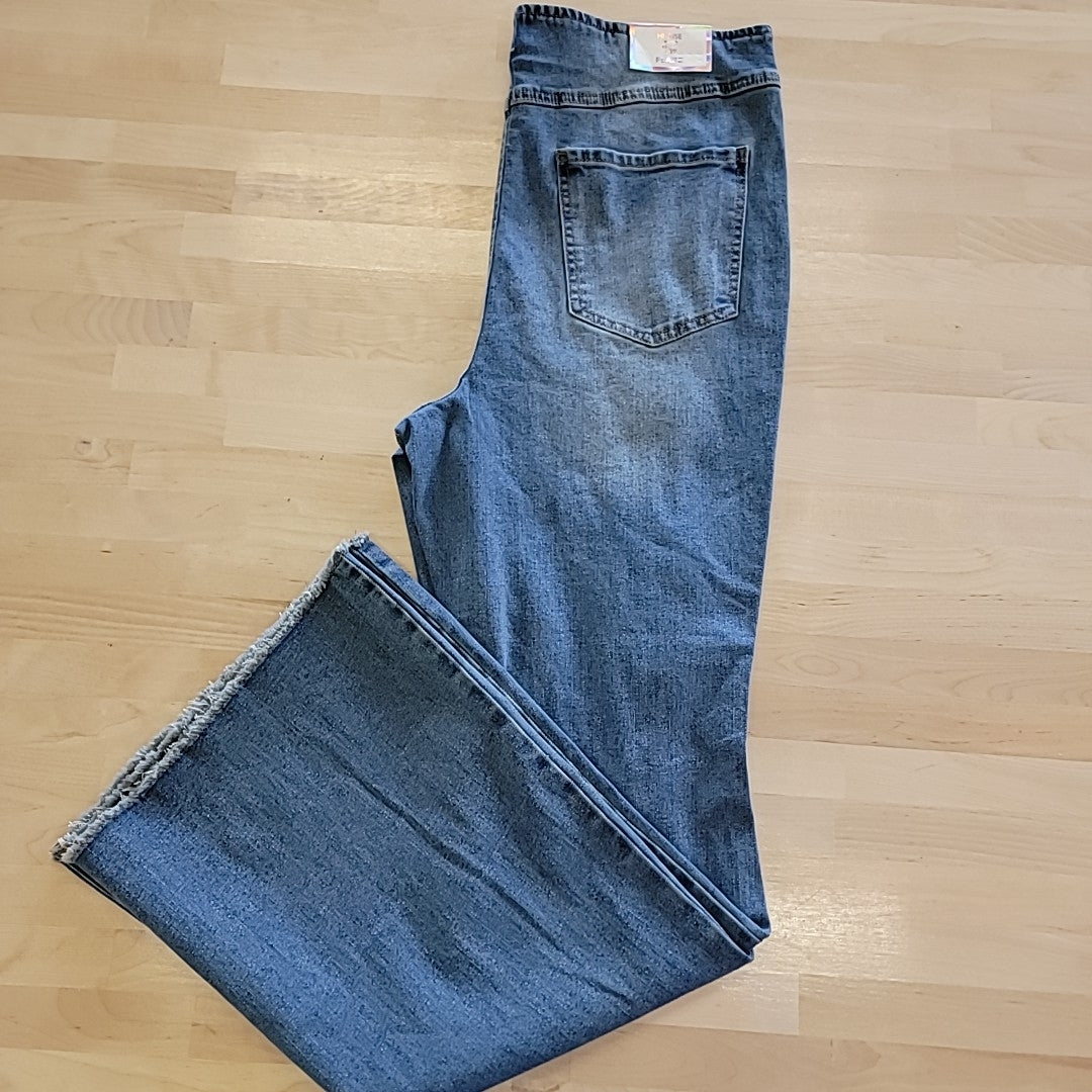 TINSELTOWN Size 15 Blue Denim New Jeans