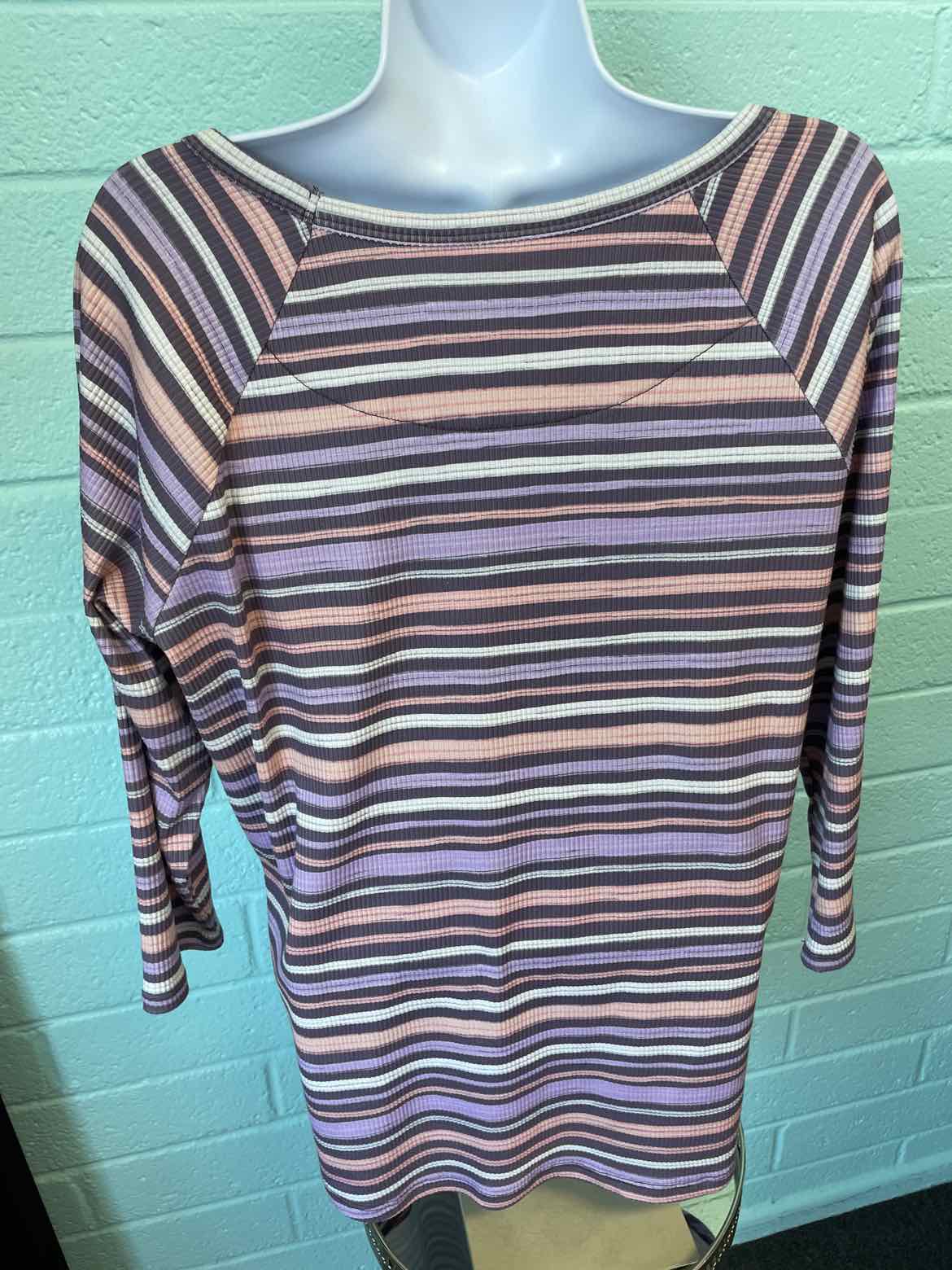 Christopher & Banks Size L Purple Print Shirt