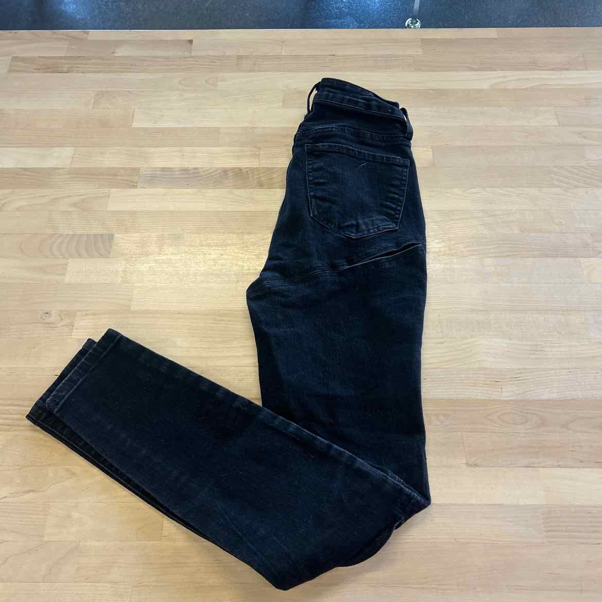 Fashion Nova Size 0 Black Preloved Jeans