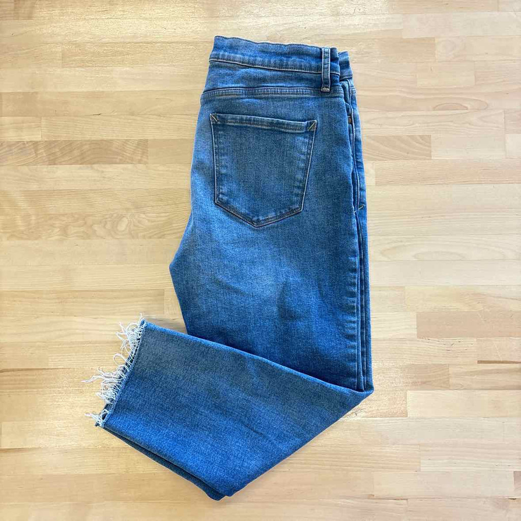a.n.a Size 12P Blue Jeans