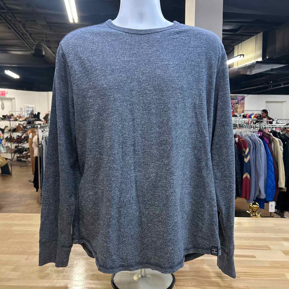 Lucky Brand Size XL Blue Preloved MENS Long Sleeve Shirt