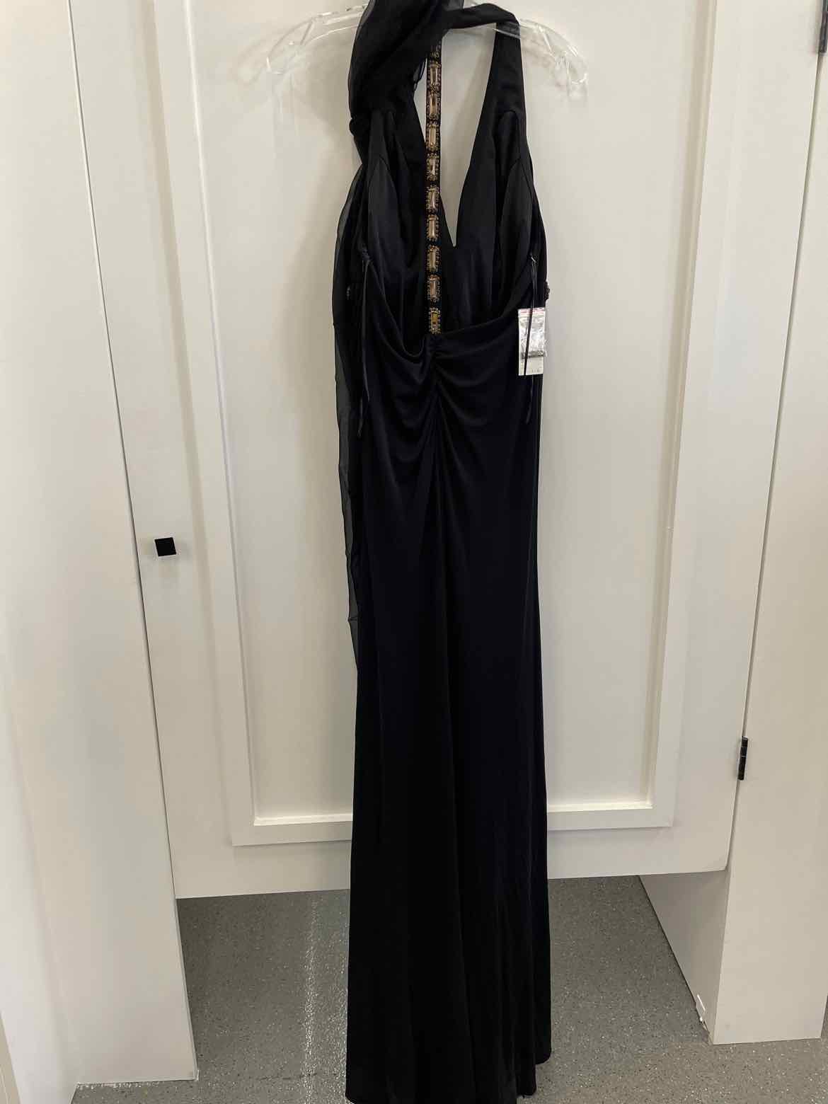Alberto Makali Size 14 Black Dress