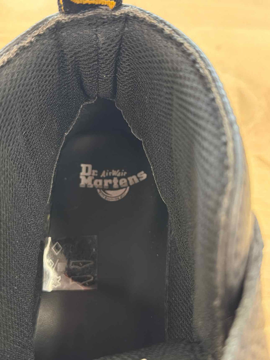 Dr Martens Size 7 Black Leather Preloved Sandals