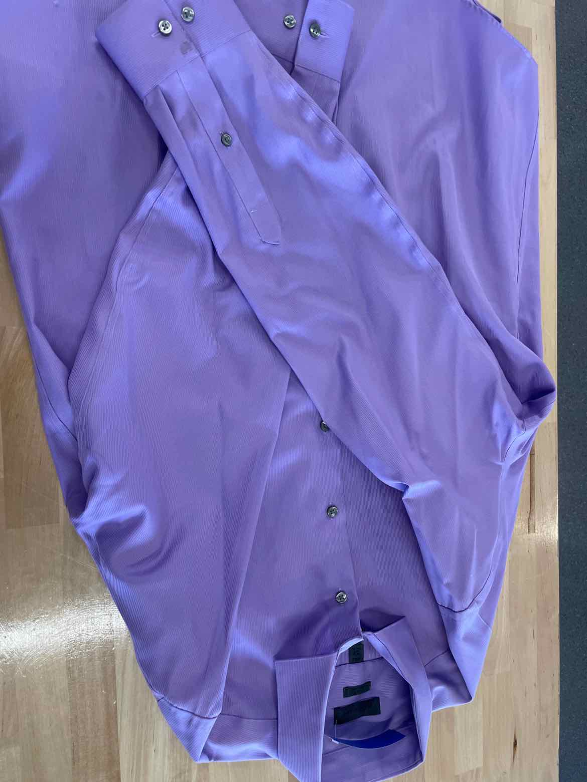 Calvin Klein Size 17 34/35 Purple MENS Button Down Shirt