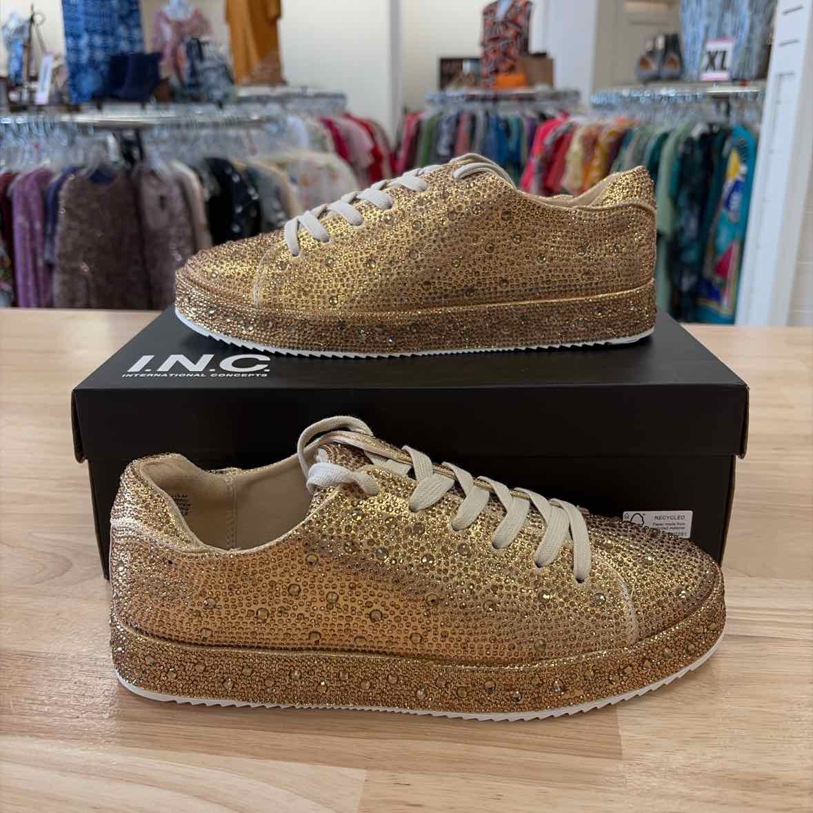 INC Size 7 Women's Lola Sneakers