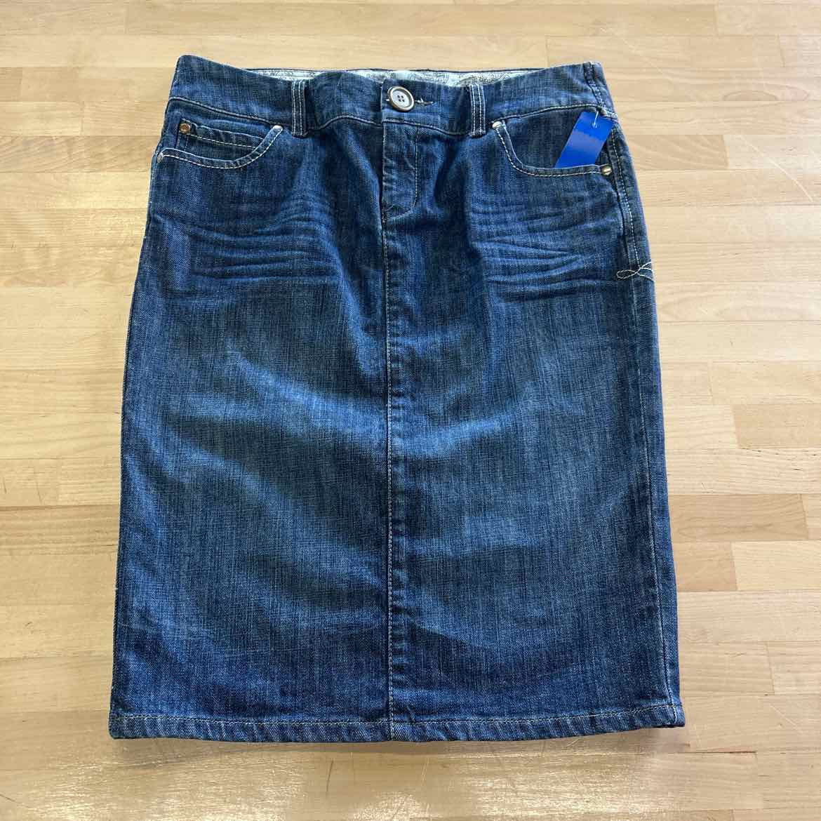 Level 99 Size 27 Denim Preloved Skirt