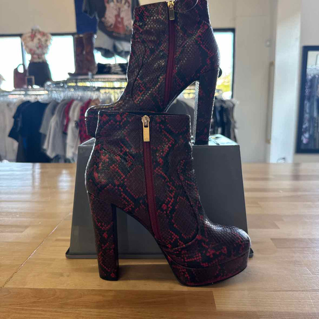 call it spring Shoe Size 8 Red Snakeskin Boots