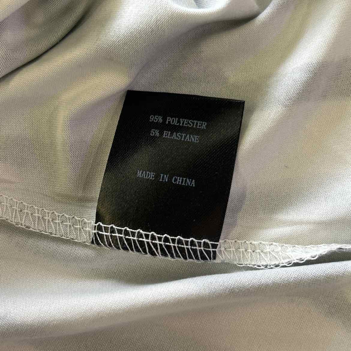 Loveudear Size M Black White Preloved Blouse SS