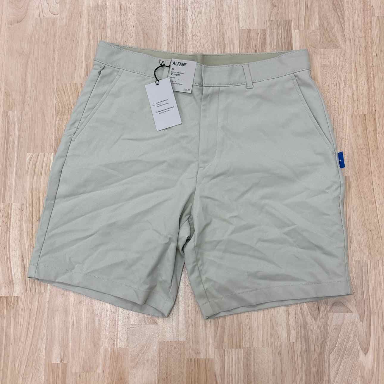 Alfani Men's Size 33 Men's 8" Tech Shorts