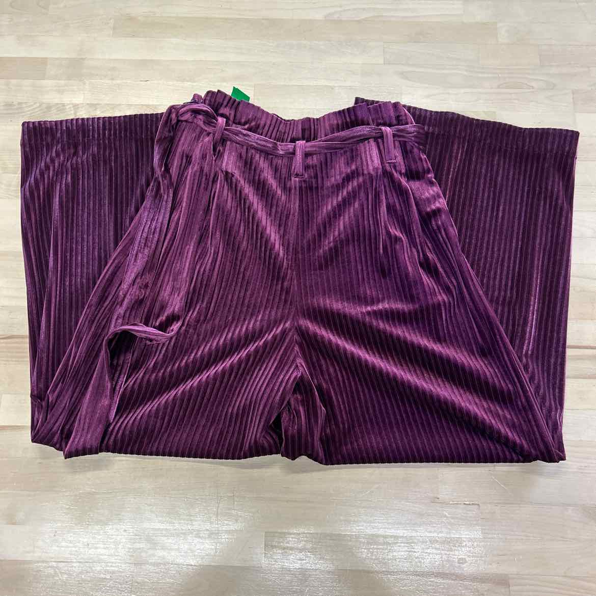 Rachel Size S Wine Velvet Corduroy Preloved Pants