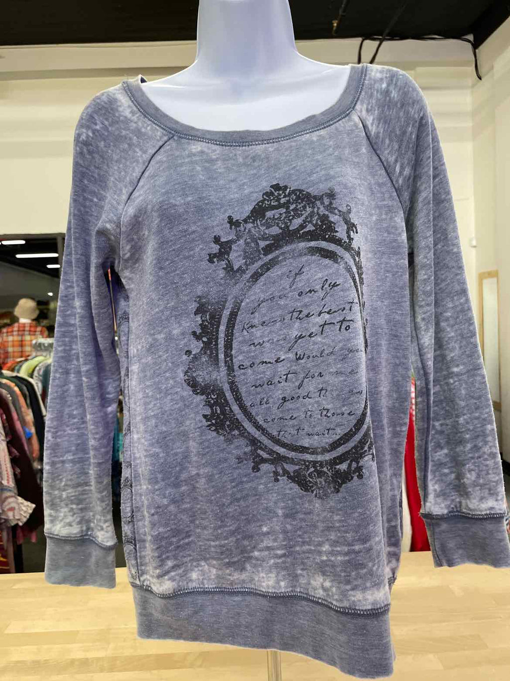 Guess Size XS Gray Sweatshirt