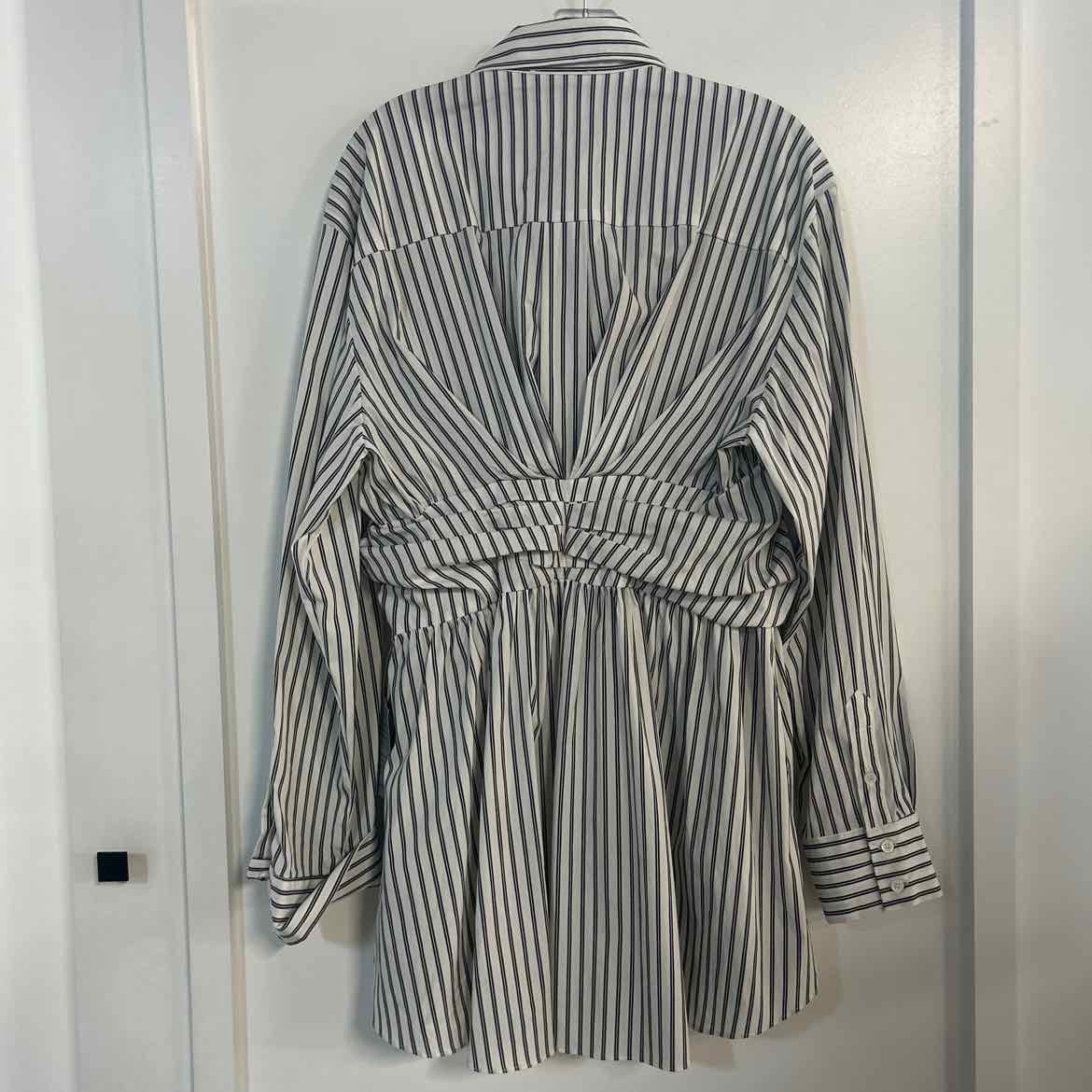 Moon River Size L White Black New Dress