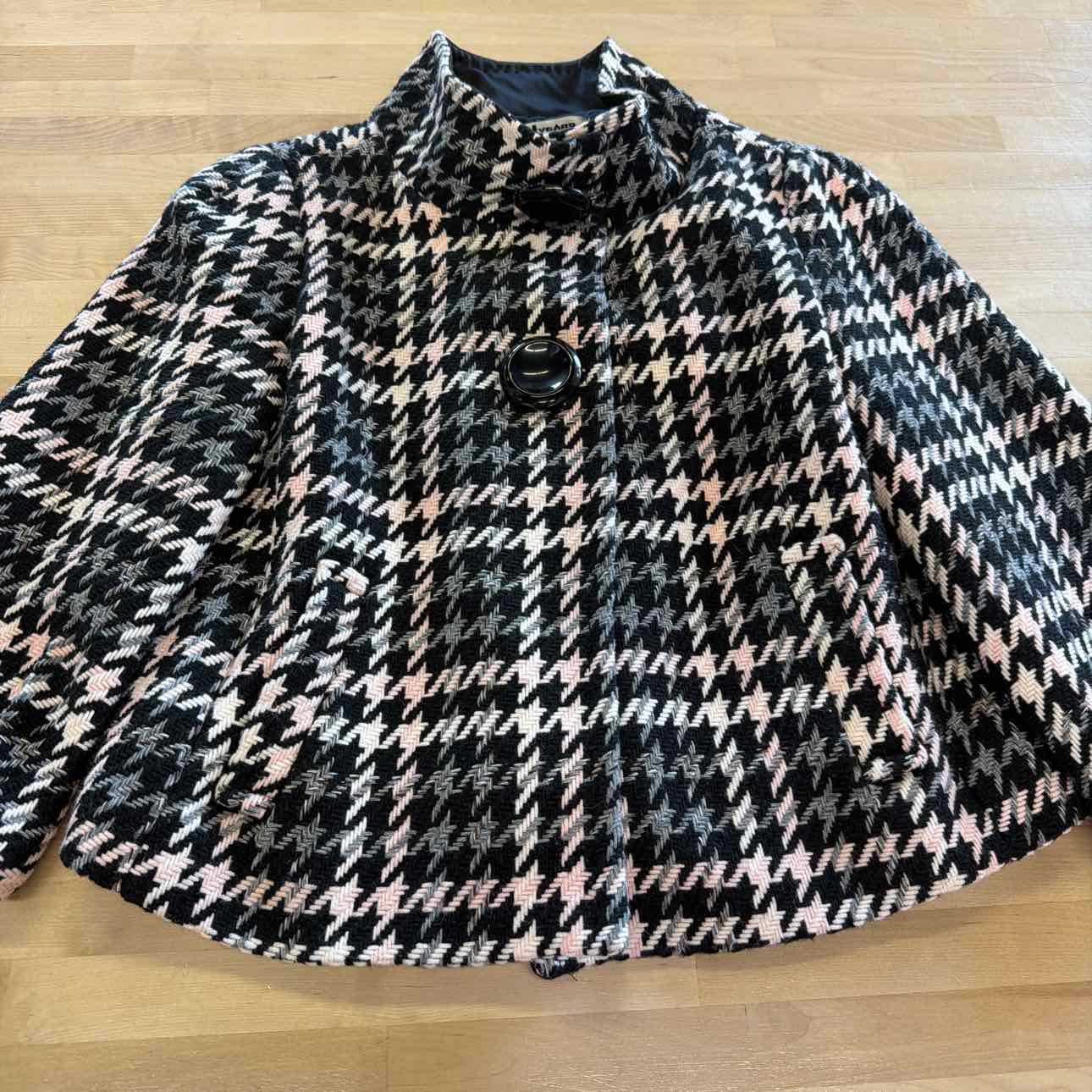 Nygard Size 8 Black Jacket