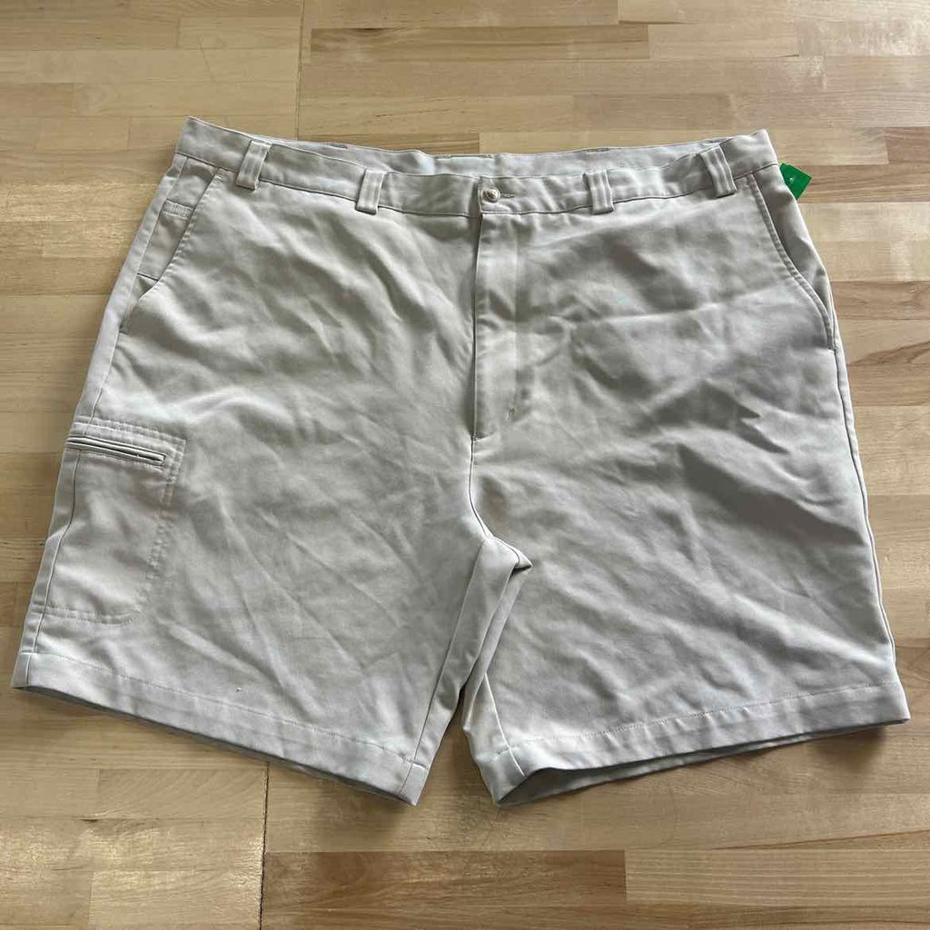 Roundtree & York Men's Size 44 Khaki MENS Shorts