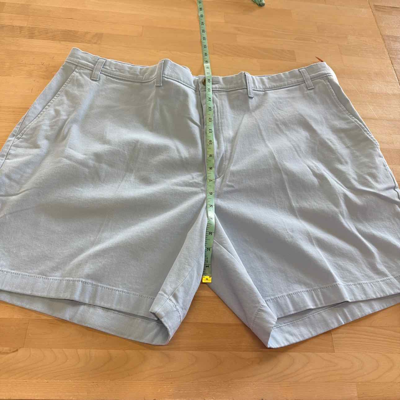 Roundtree Men's Size 44 Blue MENS Shorts