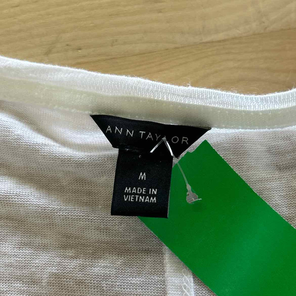 Ann Taylor Size M White Preloved Blouse SS