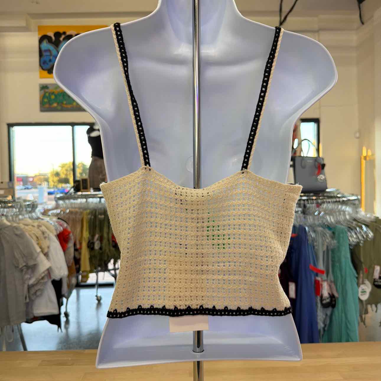 XAI Size S White Knit Preloved Tank