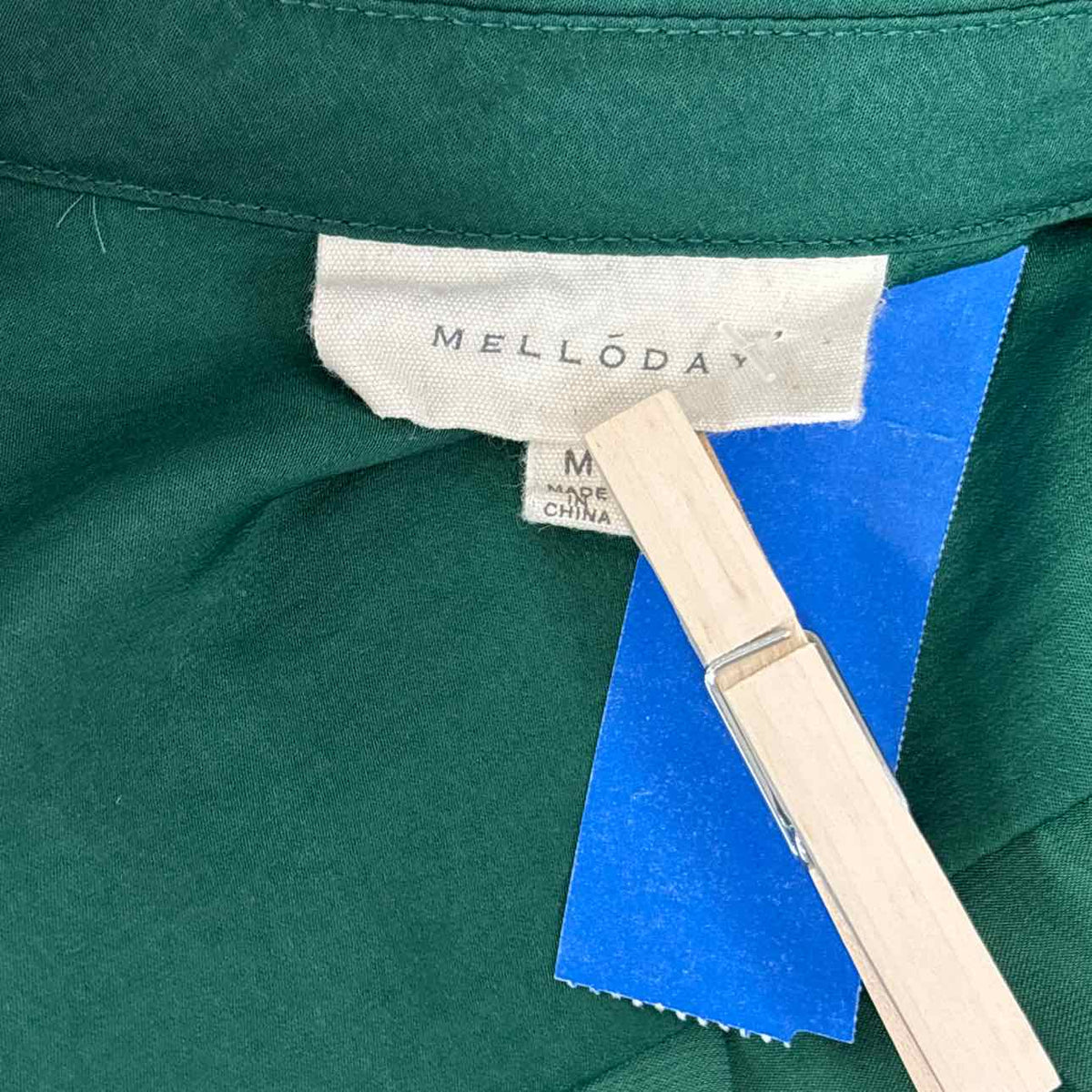 Melloday Size M Green Preloved Button Down LS