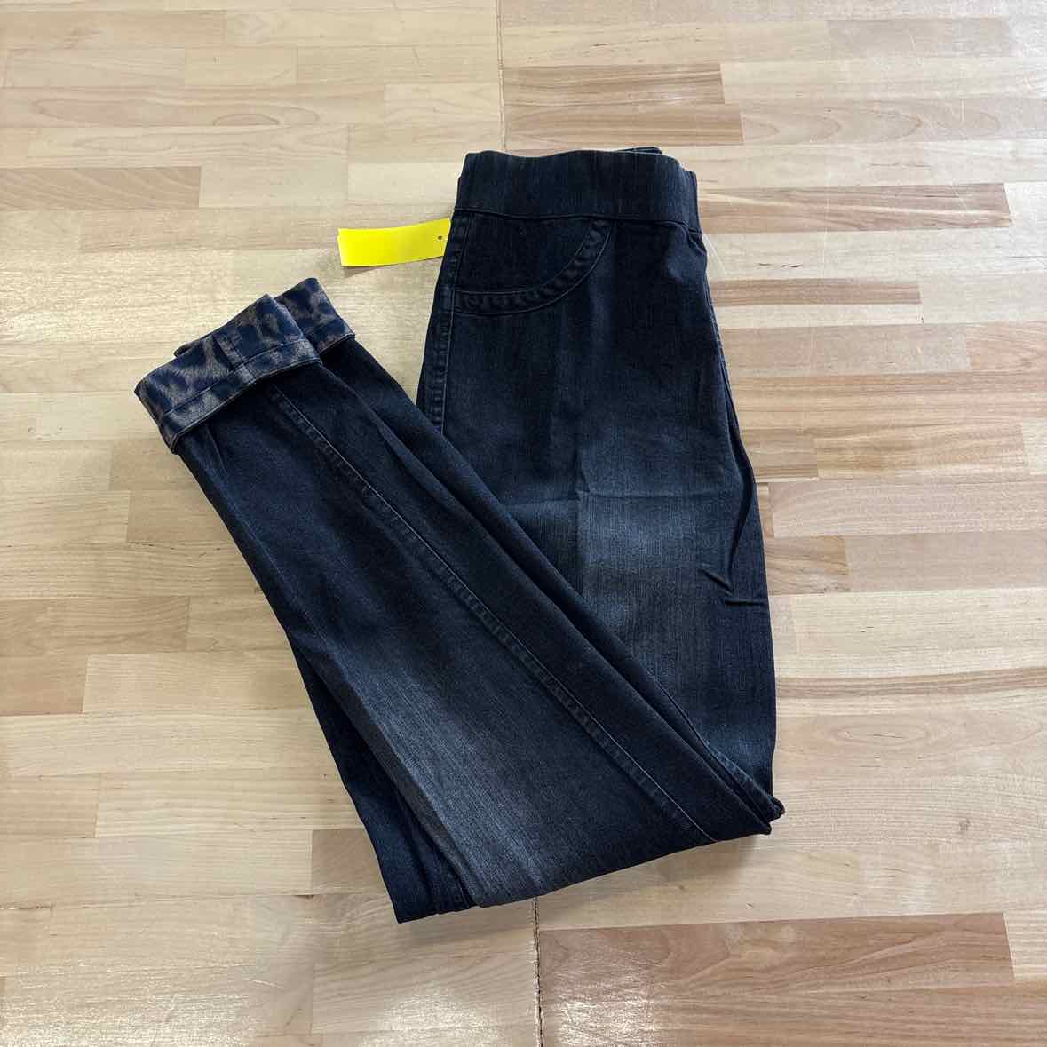Hue Size M Black Jeans