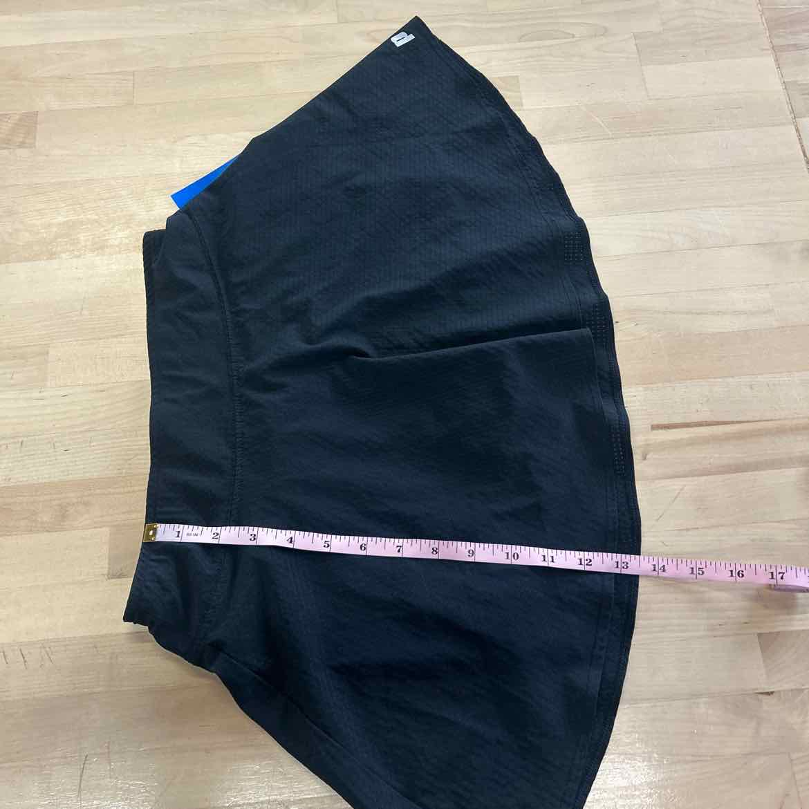 Prince Women Size XS Black Preloved Skorts