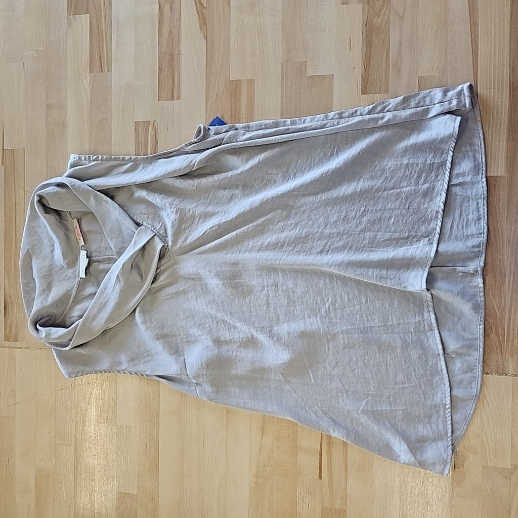 The Limited Size XL Gray Sleeveless