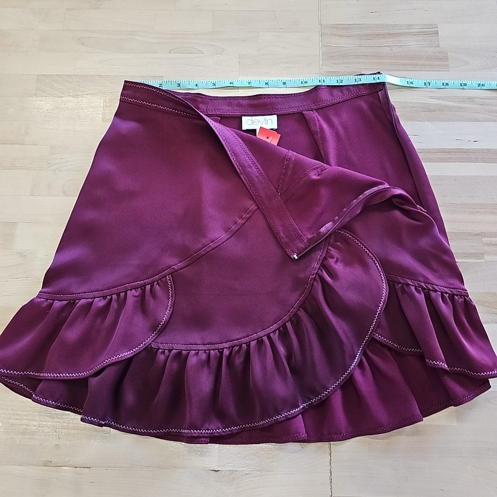 Devlin Size 6 Purple Polyester Preloved Skirt