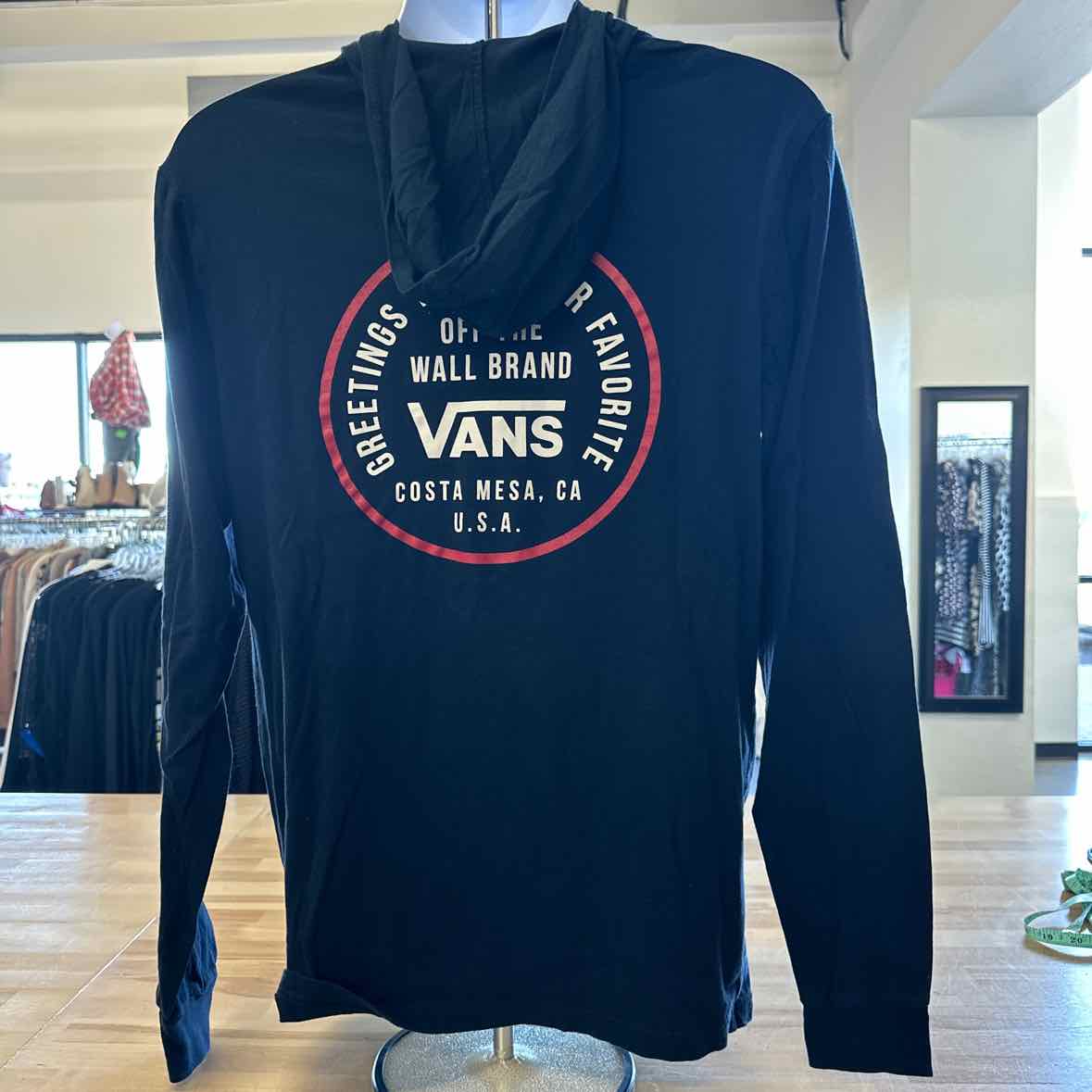Van Size M Black MENS Long Sleeve Shirt