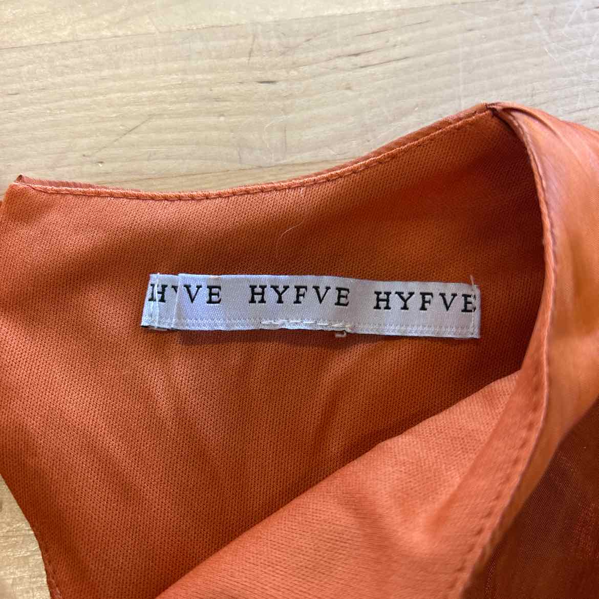 Hyfve Size M Orange Preloved Crop Top