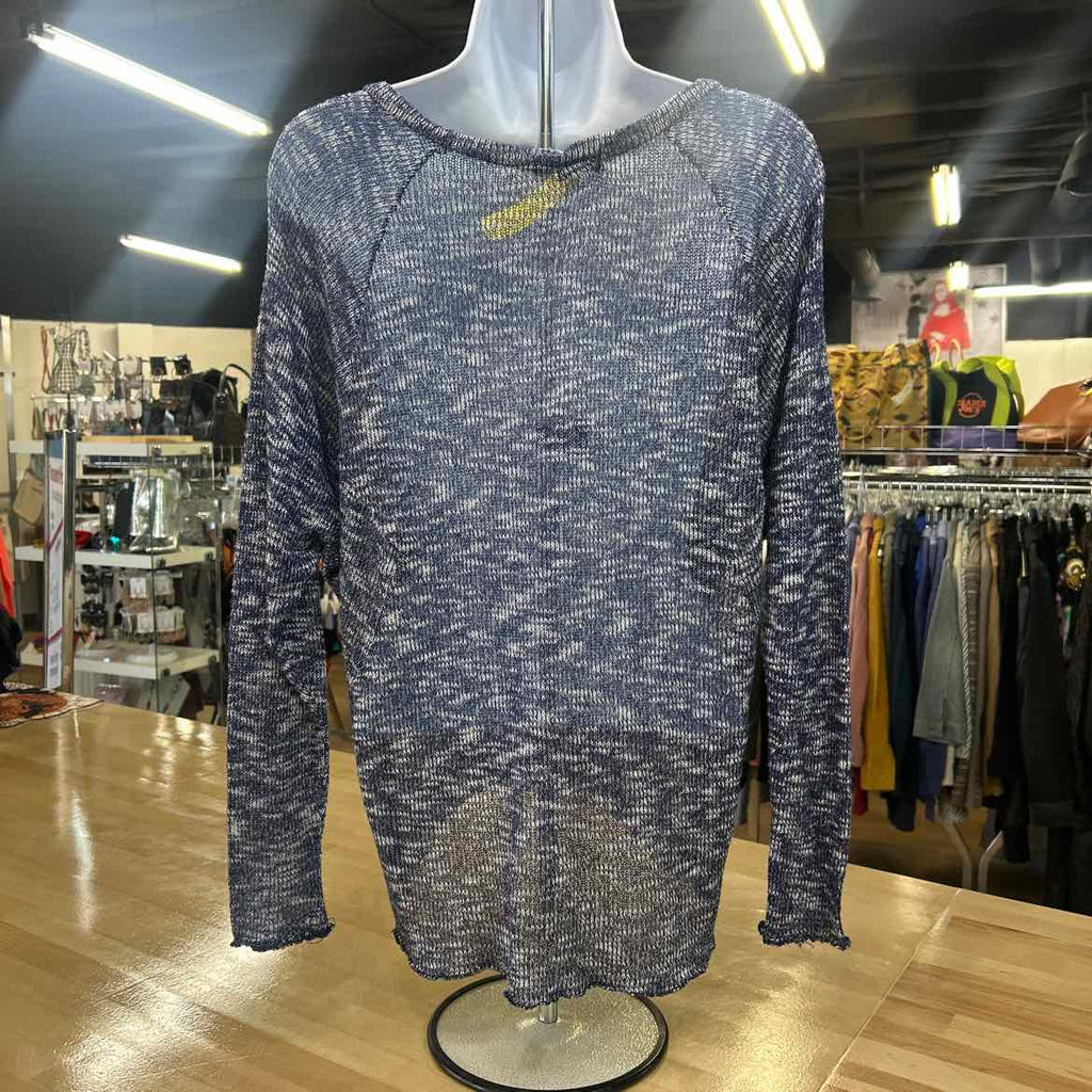 One Clothiing Size S Blue Preloved Longsleeve